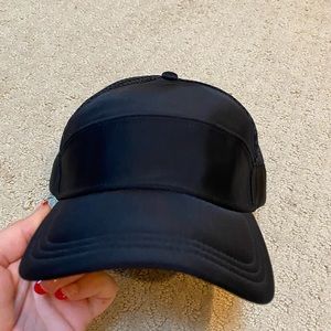 NWT lululemon hat
